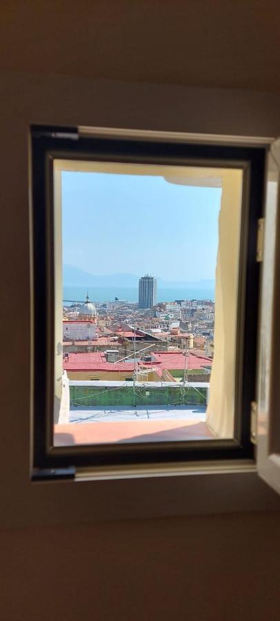 Il Volo Del Gabbiano Apartment Наполи Екстериор снимка