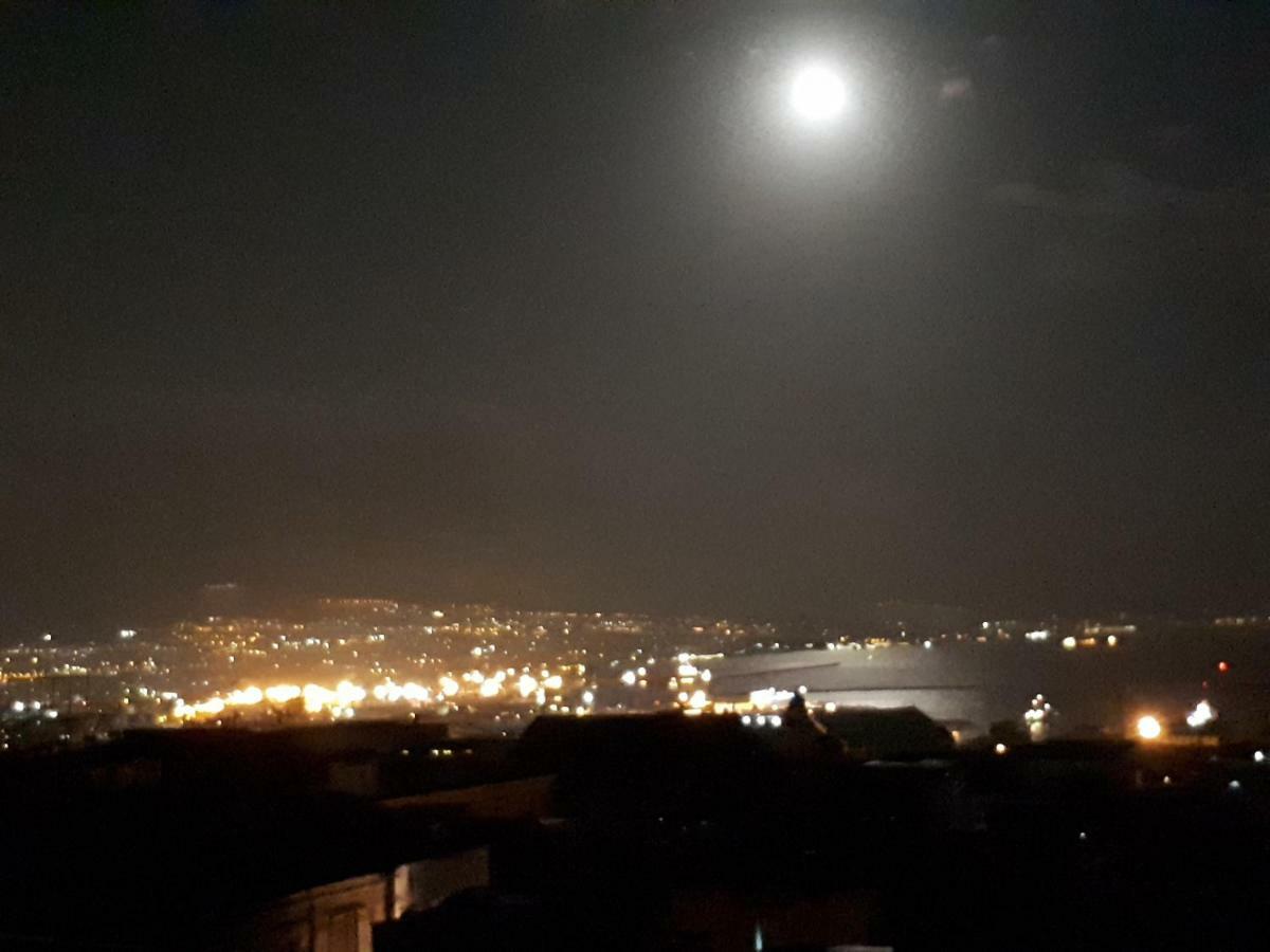 Il Volo Del Gabbiano Apartment Наполи Екстериор снимка