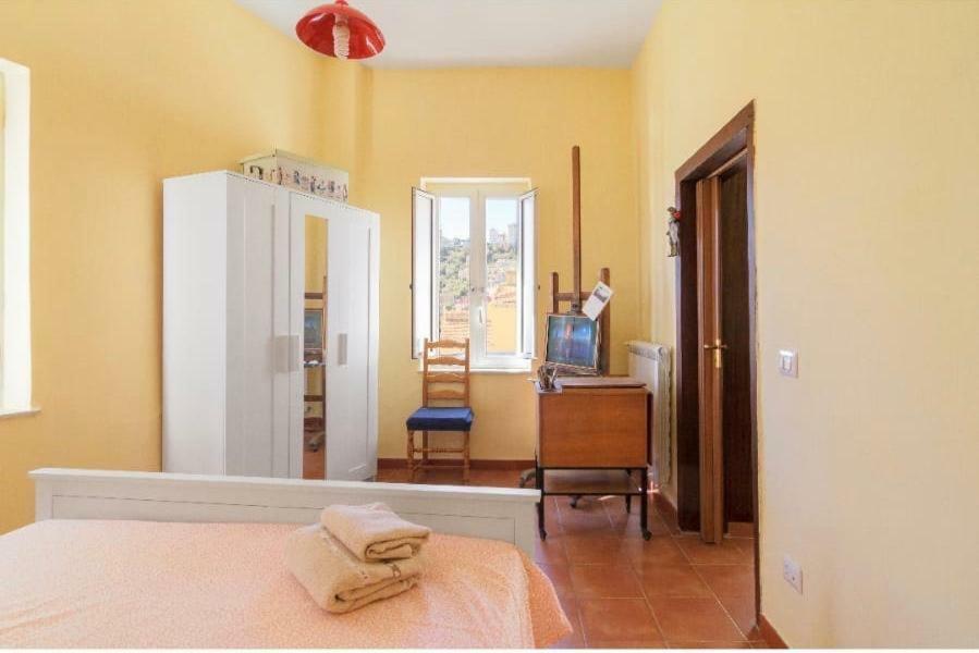 Il Volo Del Gabbiano Apartment Наполи Екстериор снимка